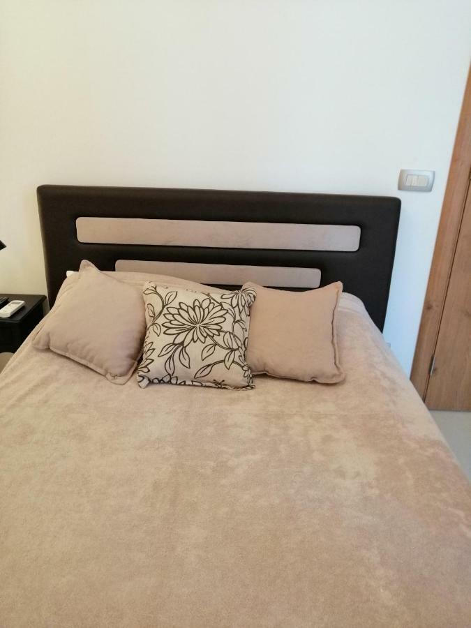 Studio Apartman Irena 2 Bijela Eksteriør billede